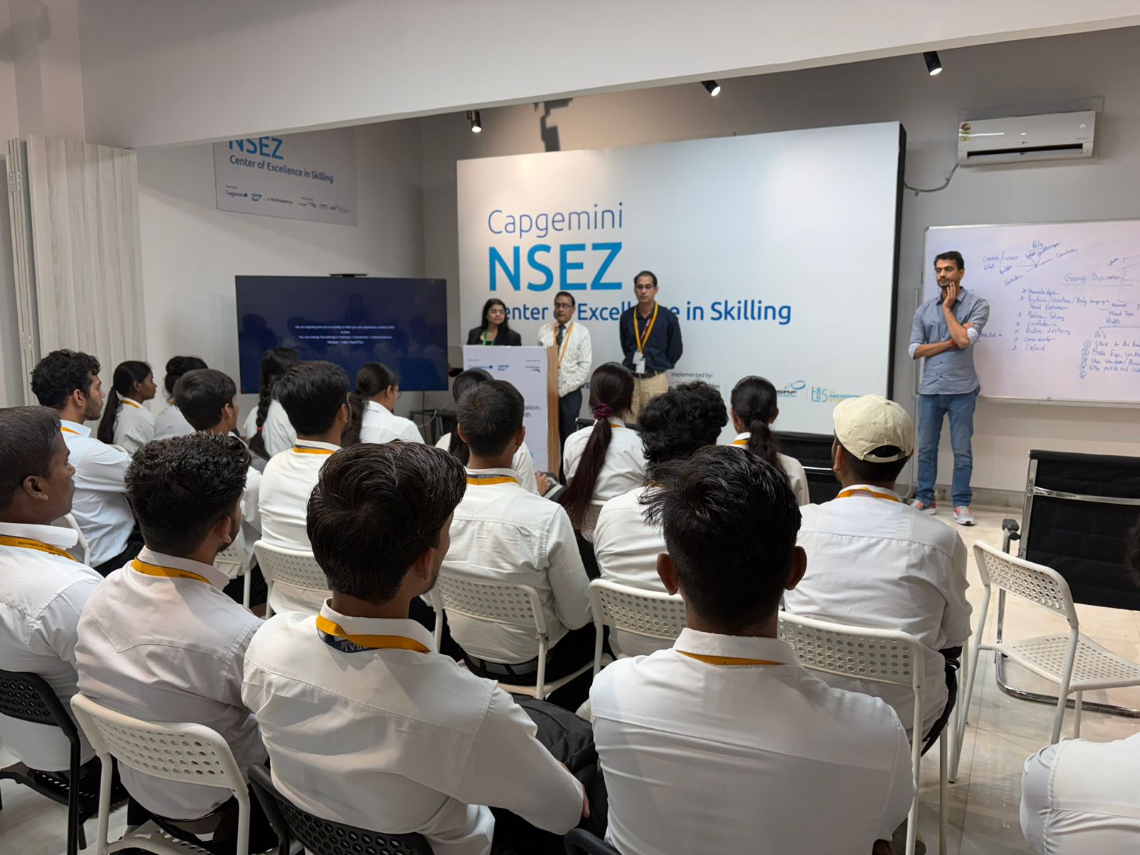 Global Institute of Information Technology Students Attend Career Counselling Session at Capgemini Centre of Excellence in Skilling, NSEZ
