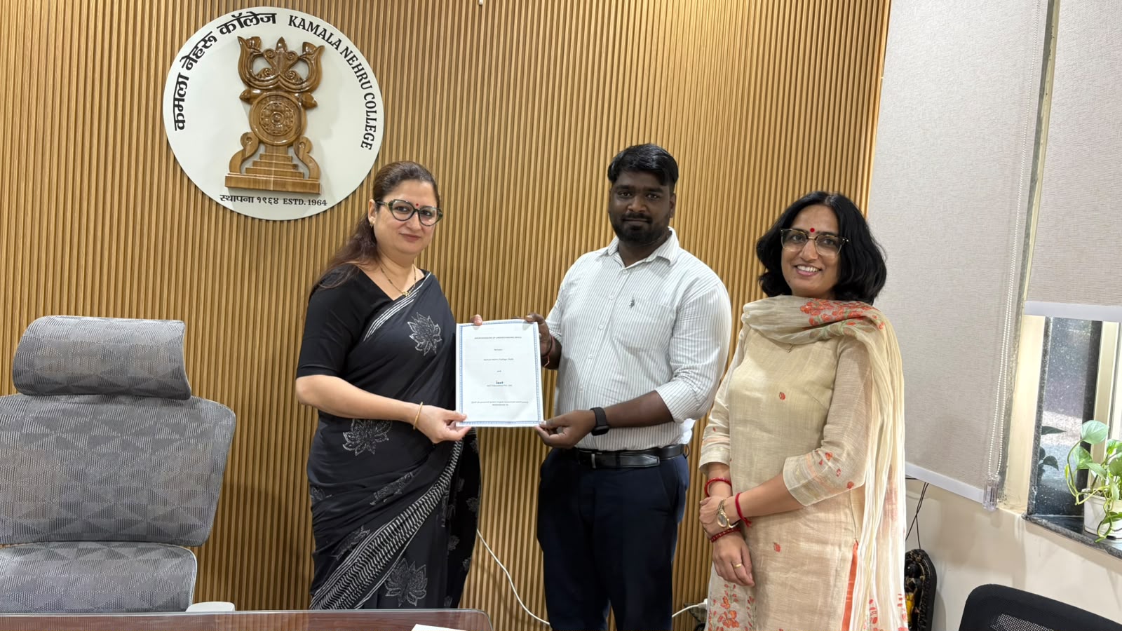 IACT & Kamala Nehru College Sign MoU for AI & Skills